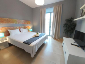 Del Parque Flats Central